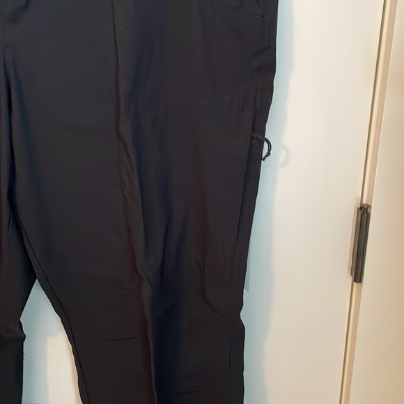 Columbia fleece lined performance cargo pants men’s size 38X 30 - Picture 2 of 4